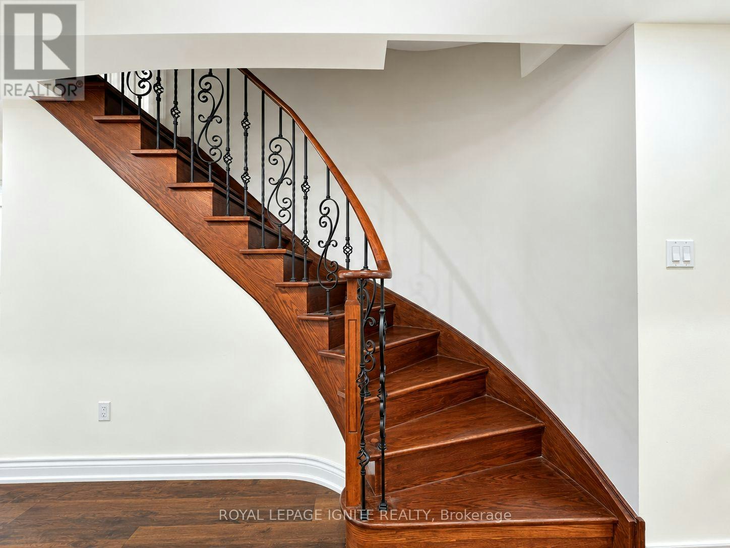 7 Aquilina Court, Ajax, ON, L1Z 0E5 - 23