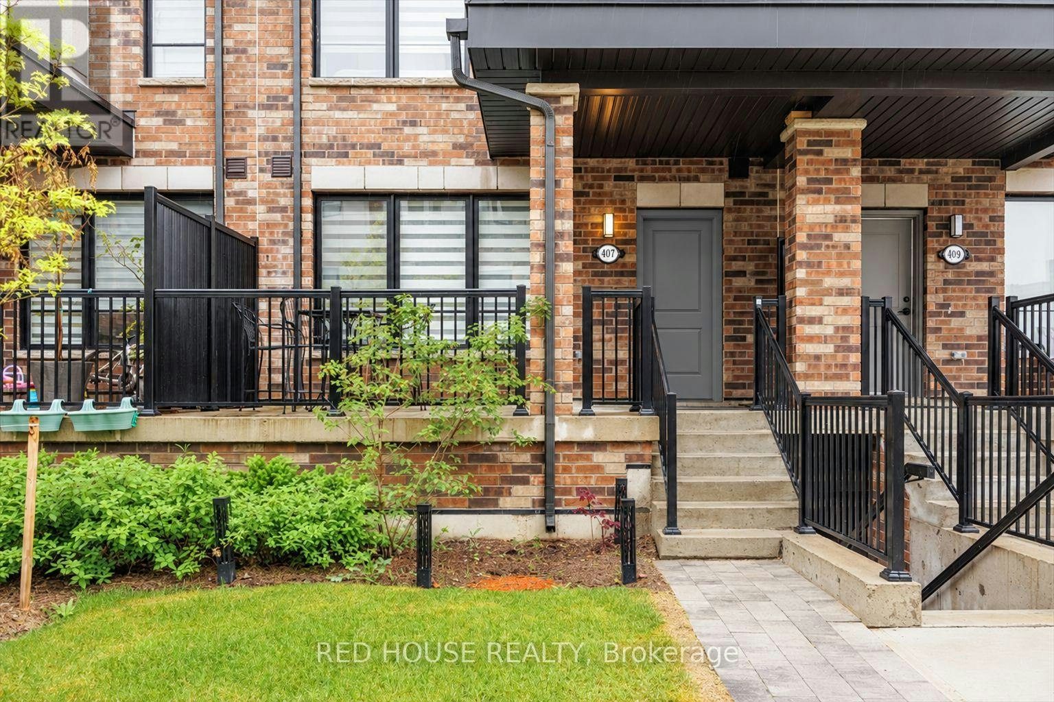 7-40 Baynes Way, Bradford West Gwillimbury, ON, L3Z 4M4