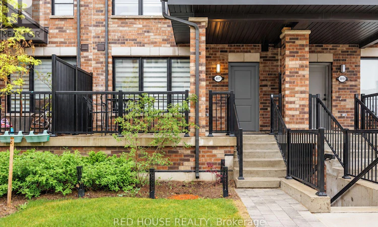 7-40 Baynes Way
