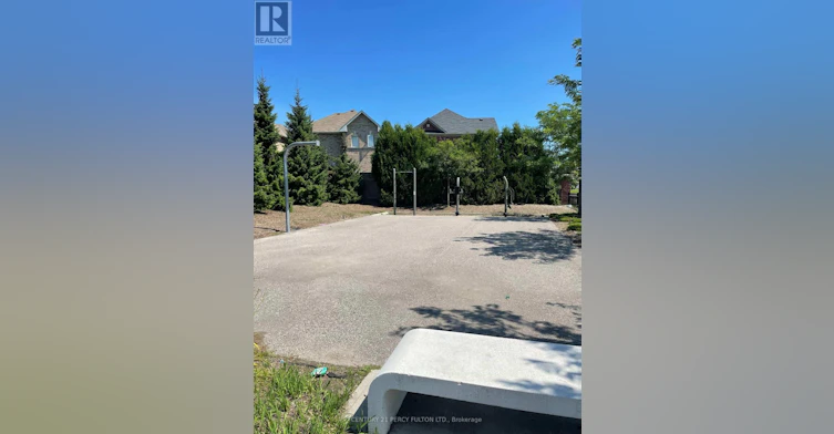 64 Ferris Square, Clarington, ON, L1E 0J2 - 42