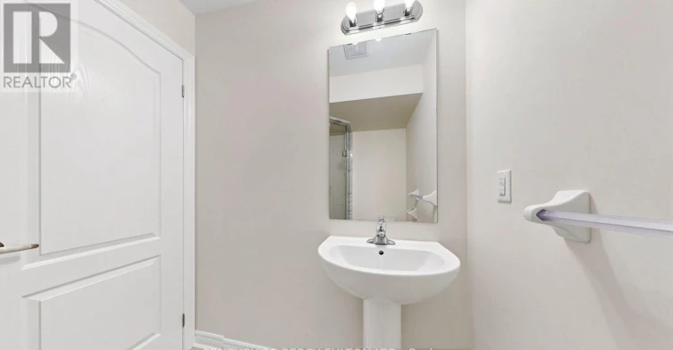 64 Ferris Square, Clarington, ON, L1E 0J2 - 11