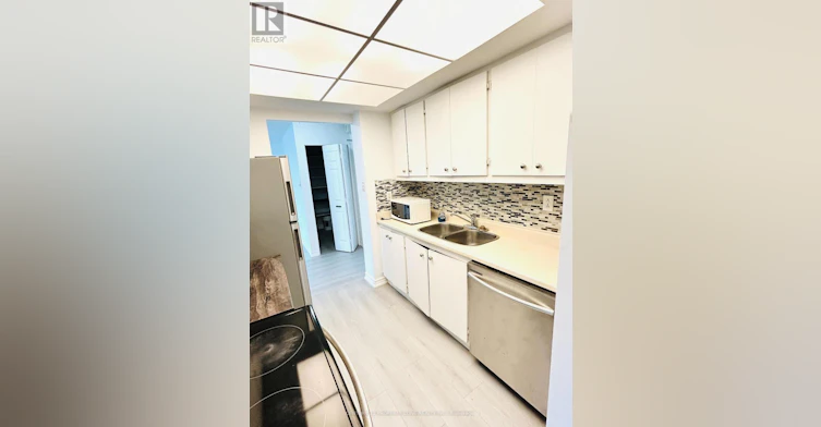 405-3100 Kirwin Avenue, Mississauga, ON, L5A 3S6 - 9