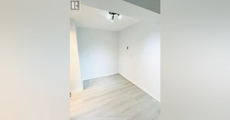 405-3100 Kirwin Avenue, Mississauga, ON, L5A 3S6 - 10