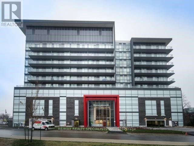 823-15 James Finlay Way, Toronto, ON, M3M 0B3