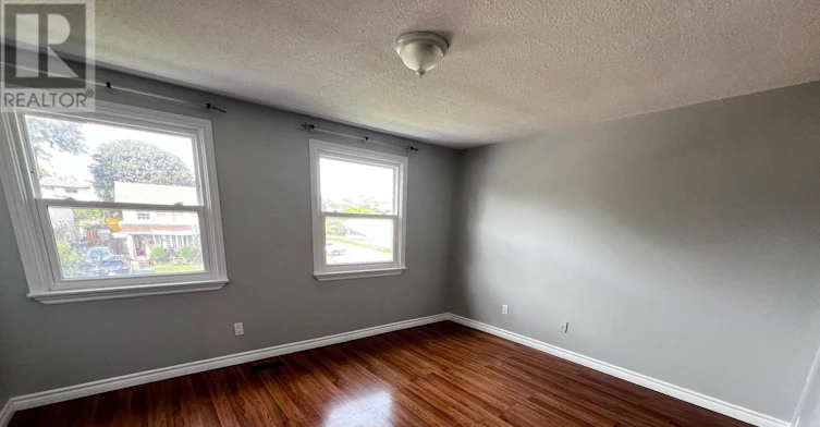 676 Balsam Crescent, Oshawa, ON, L1J 6A2 - 5