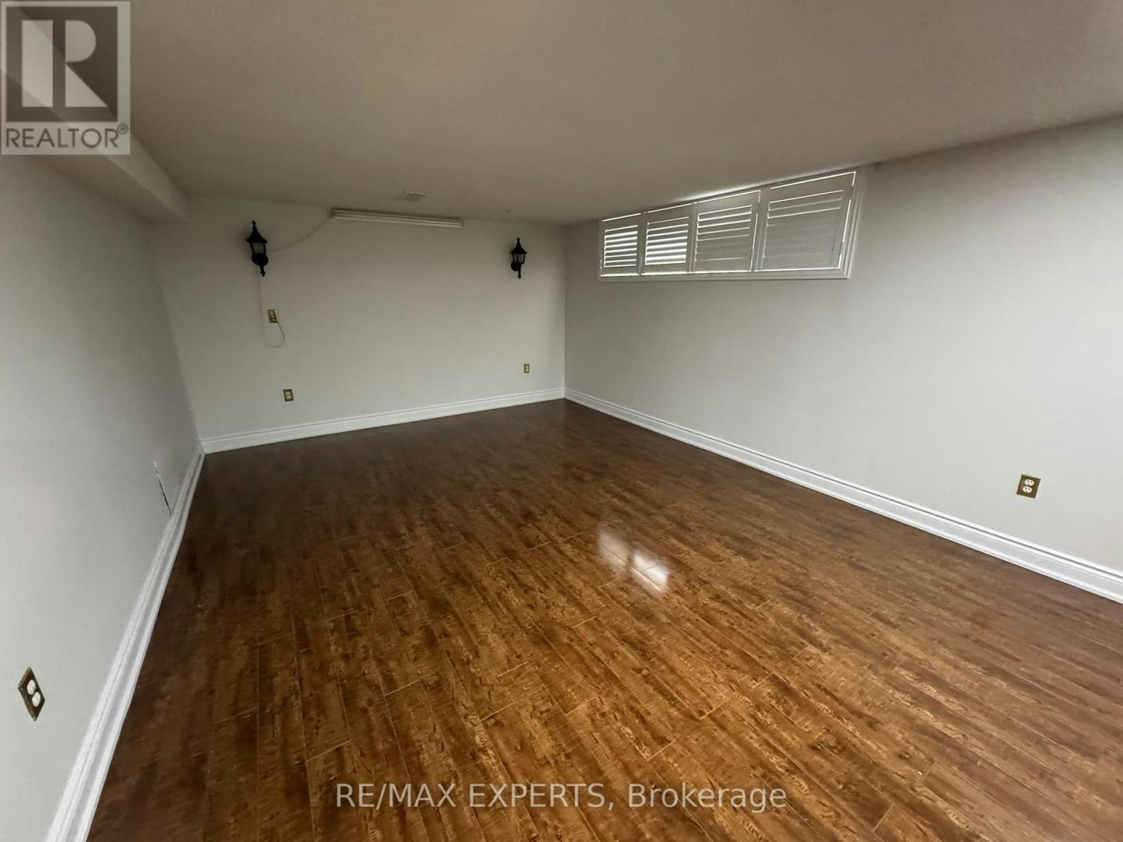 16 Bridgenorth Crescent, Toronto, ON, M9V 2M3 - 31