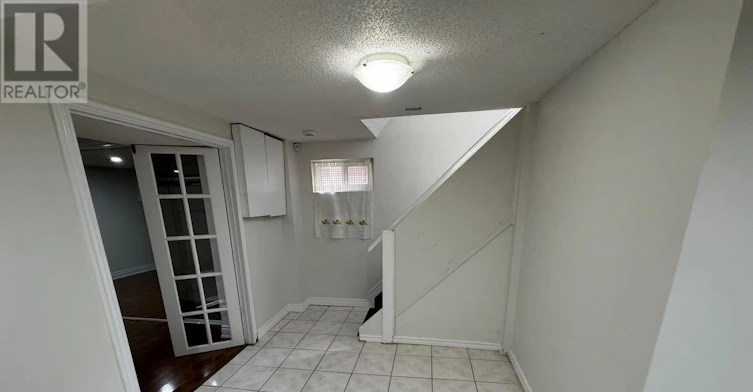 16 Bridgenorth Crescent, Toronto, ON, M9V 2M3 - 9
