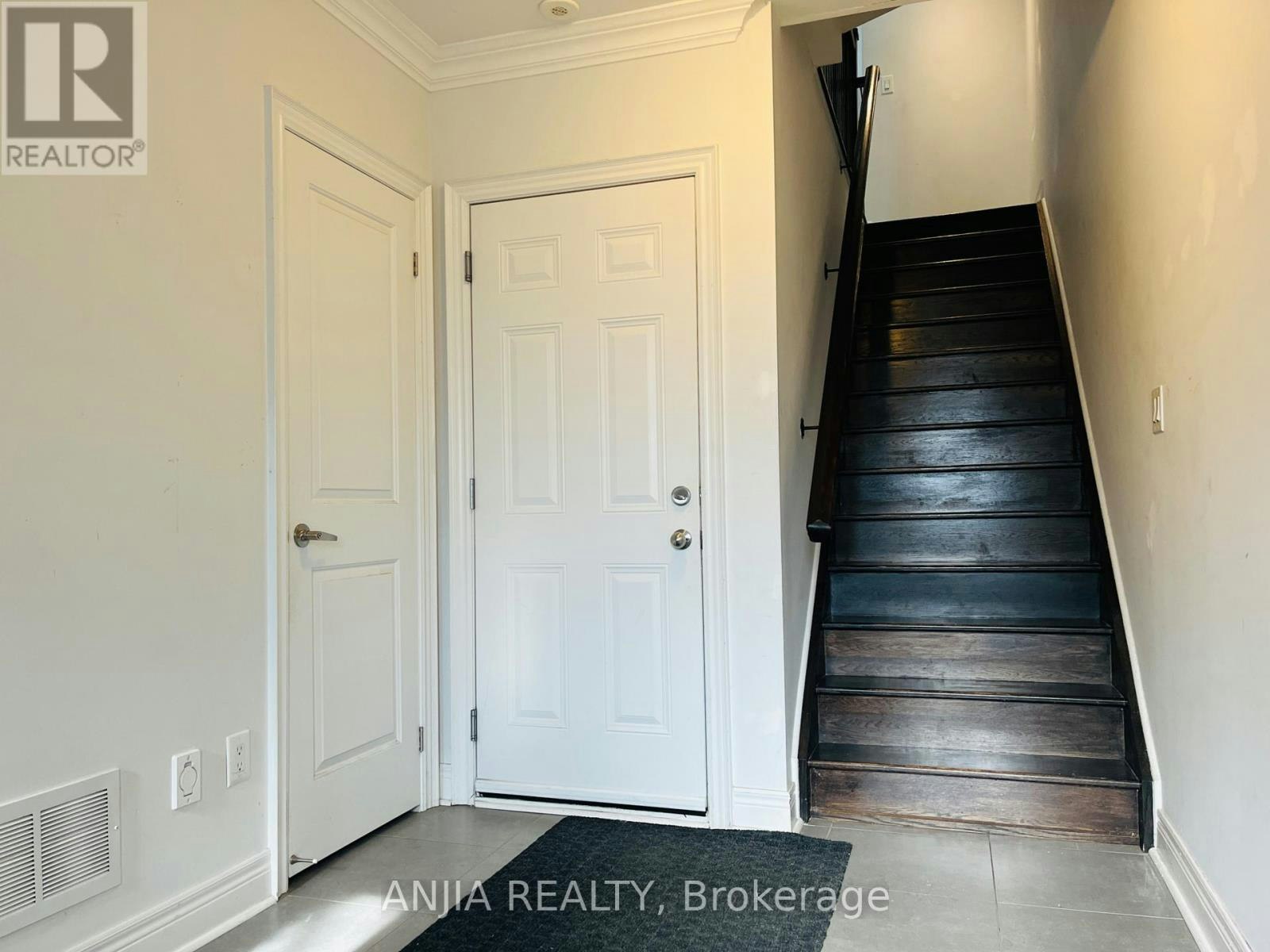 29-1812 Burnhamthorpe Road E, Mississauga, ON, L4X 2S5 - 2