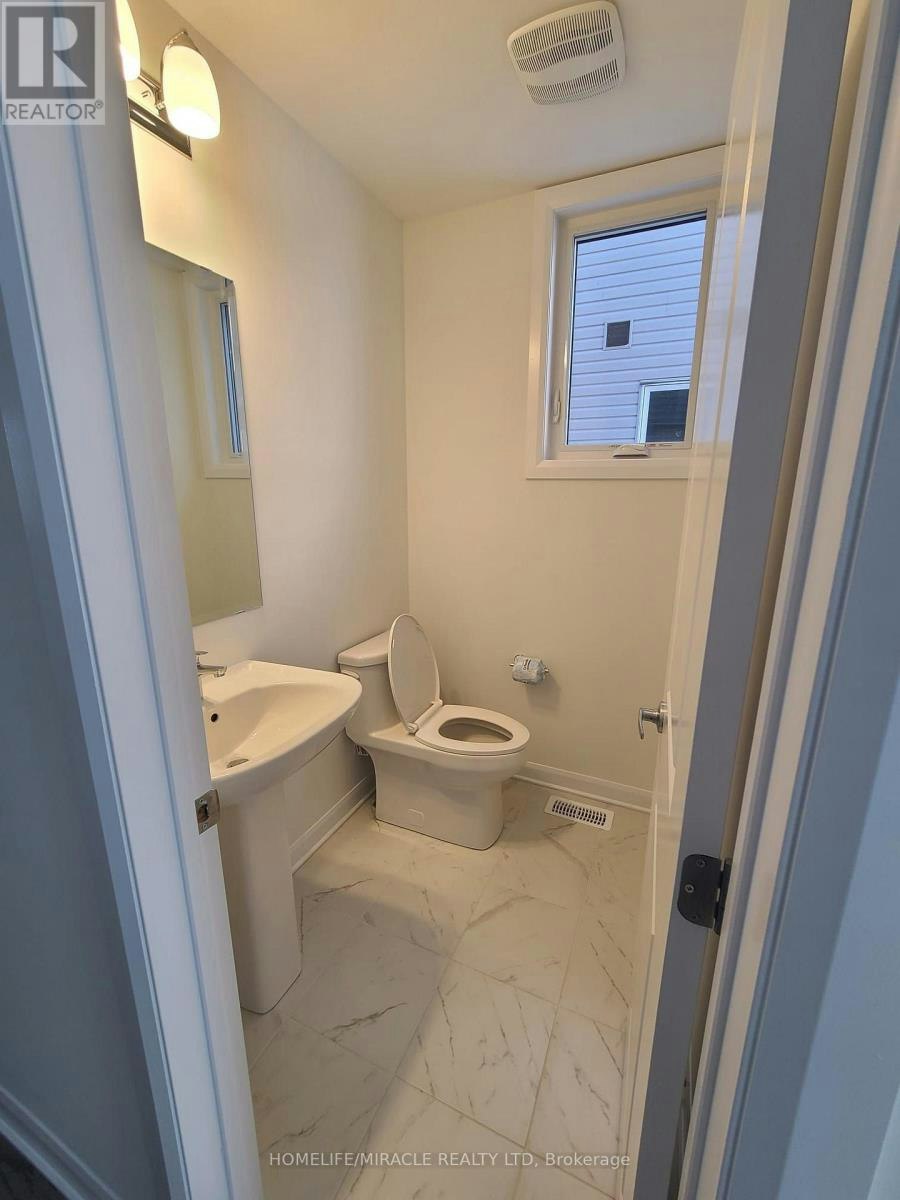 231 Clonrush Way, Ottawa, ON, K2T 0L3 - 7