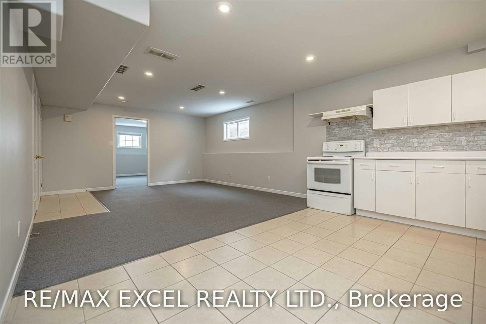 BSMT-3 Sedgewood Way, Barrie, ON, L4N 0B9 - 9