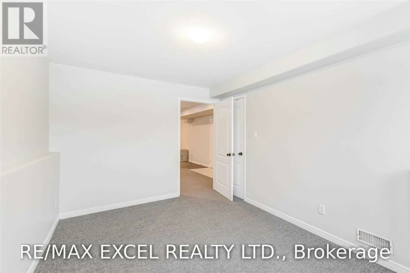 BSMT-3 Sedgewood Way, Barrie, ON, L4N 0B9 - 3