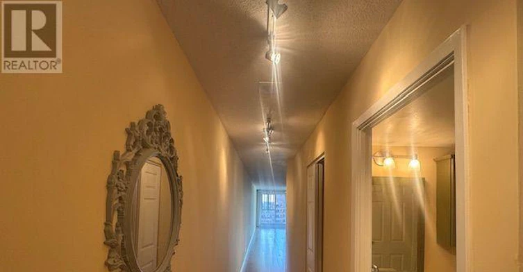 919-222 The Esplanade Street, Toronto, ON, M5A 4M8 - 2