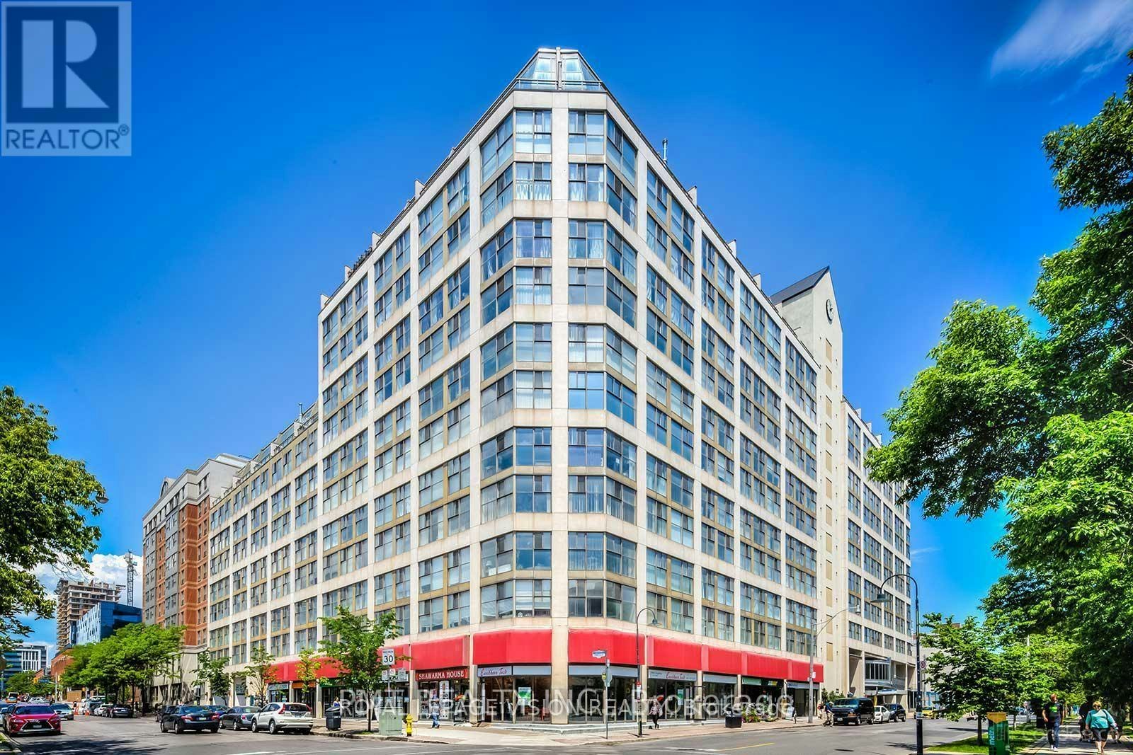 919-222 The Esplanade Street, Toronto, ON, M5A 4M8