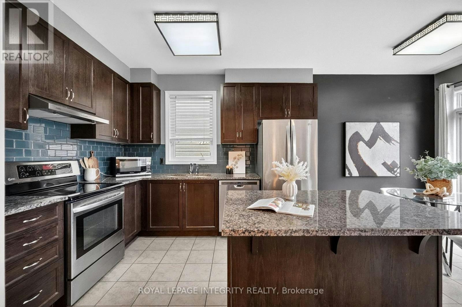 351 Gallantry Way, Ottawa, ON, K2S 0R1 - 8