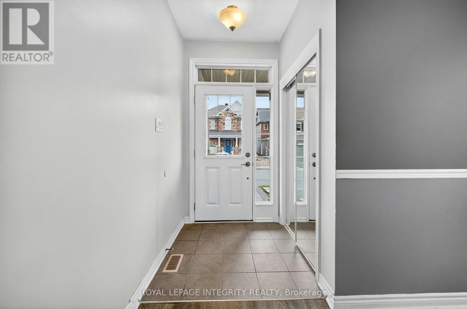351 Gallantry Way, Ottawa, ON, K2S 0R1 - 3