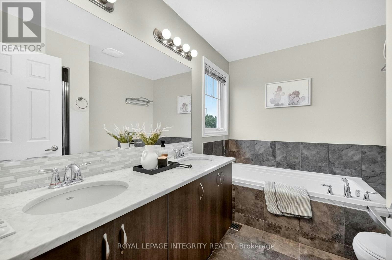 351 Gallantry Way, Ottawa, ON, K2S 0R1 - 21