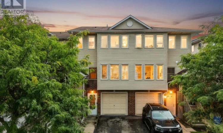 78-78 Stewart Maclaren Road