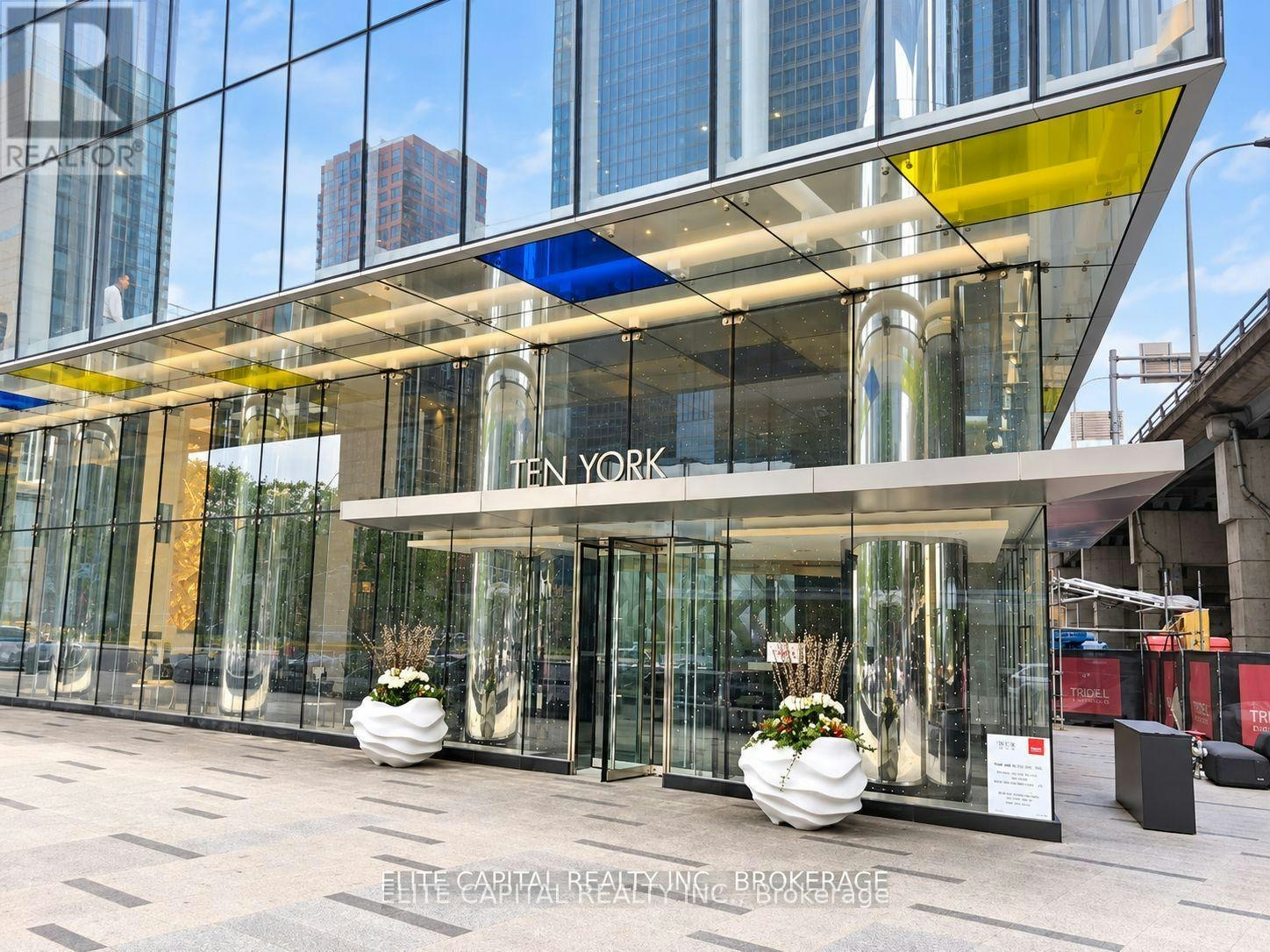 3813-10 York Street, Toronto, ON, M5J 2Z2 - 10