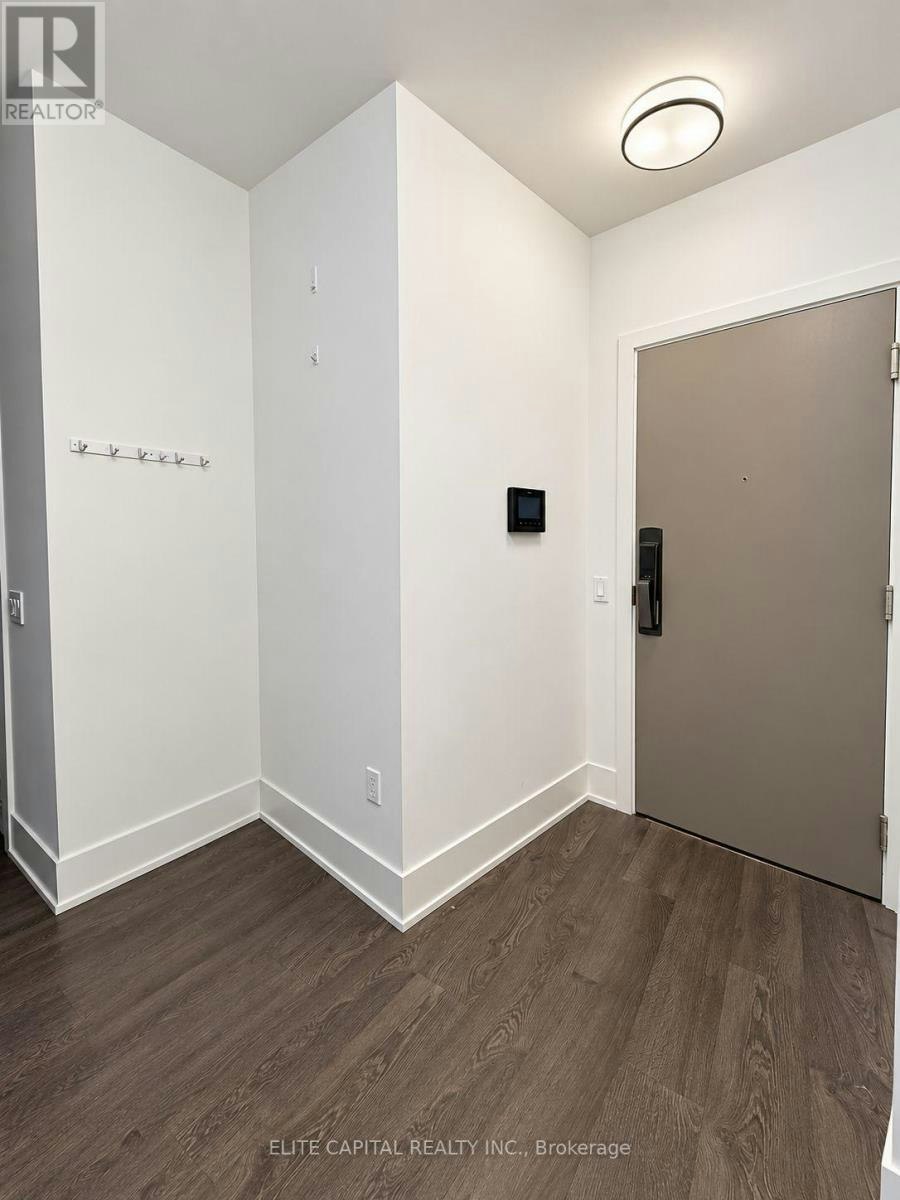 3813-10 York Street, Toronto, ON, M5J 2Z2 - 2