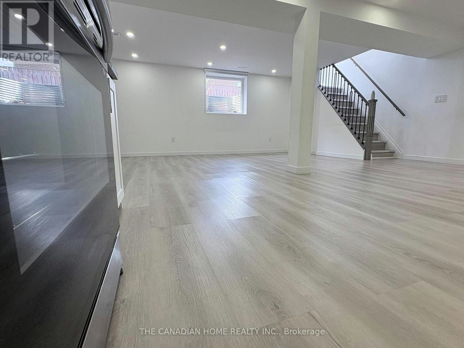 2-63 Champlain Avenue, Hamilton, ON, L8G 2H5 - 4