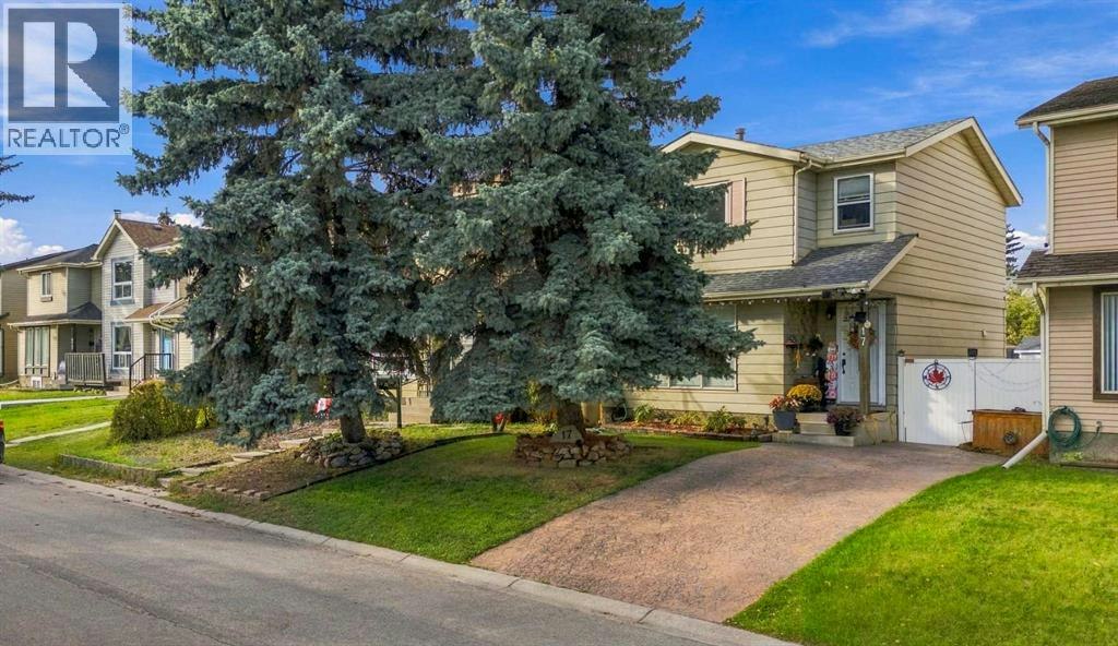 17 Erin Ridge Road SE, Calgary, AB, T2B 2W2