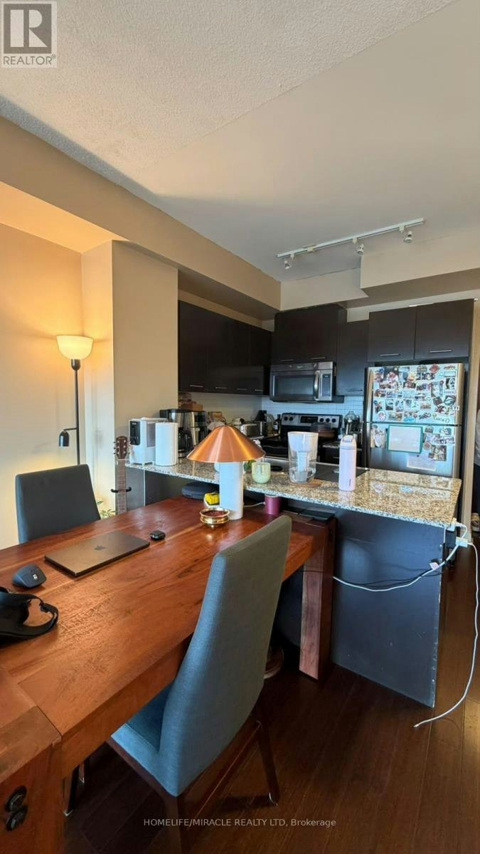 2110-360 Square One Drive, Mississauga, ON, L5B 0G7 - 2