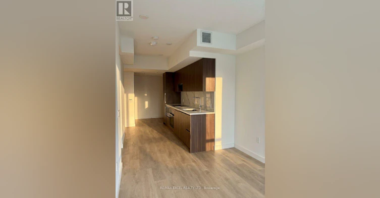 627-3 Concord Cityplace Way, Toronto, ON, M5V 0X4 - 5