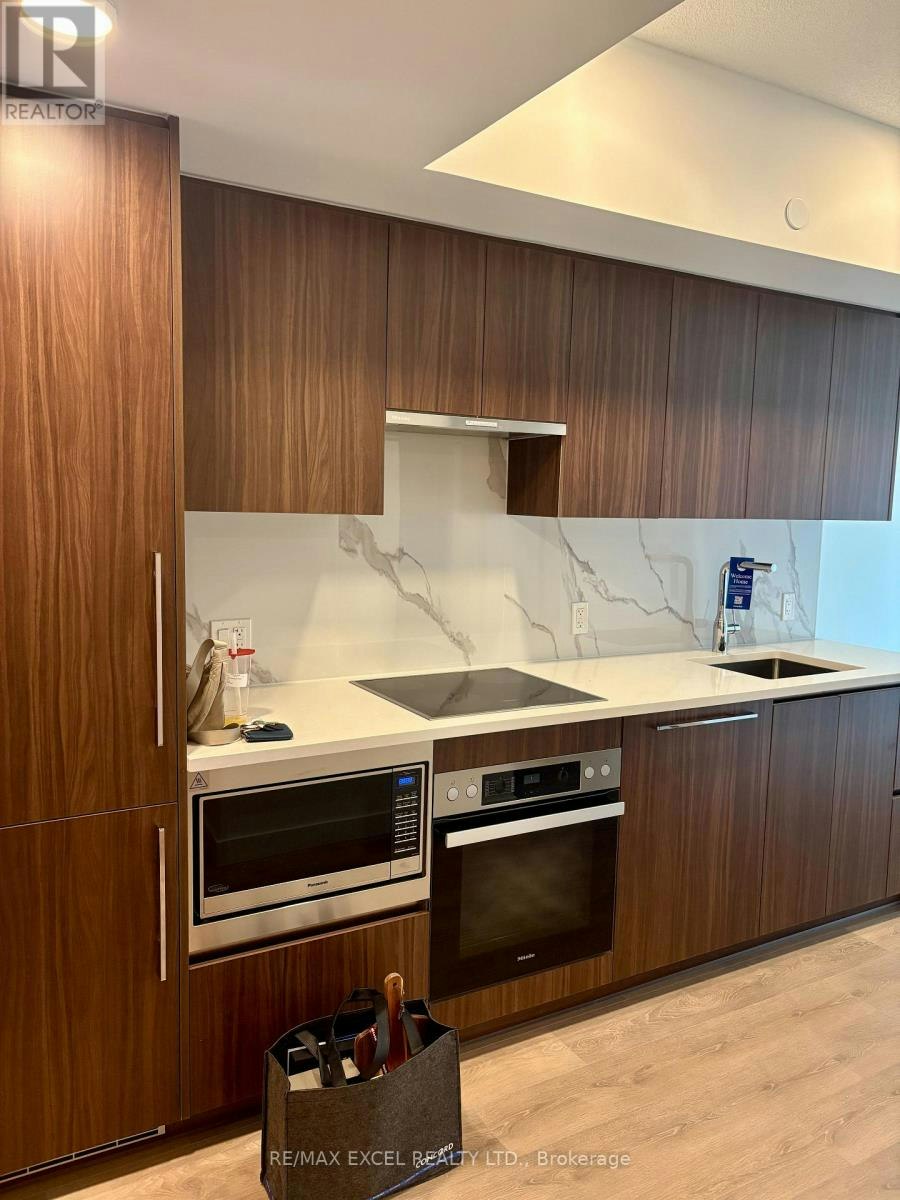 627-3 Concord Cityplace Way, Toronto, ON, M5V 0X4 - 7