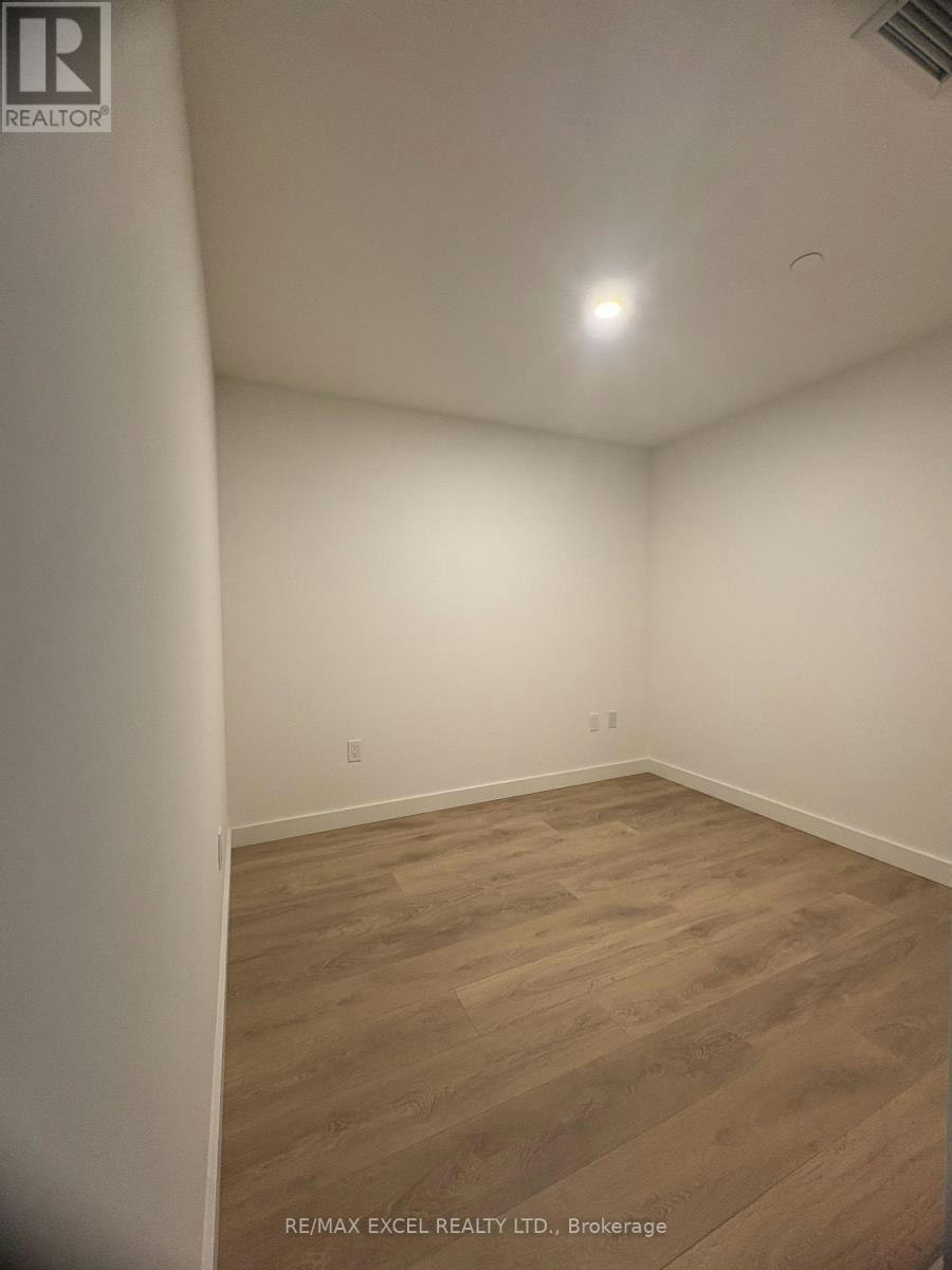 627-3 Concord Cityplace Way, Toronto, ON, M5V 0X4 - 10