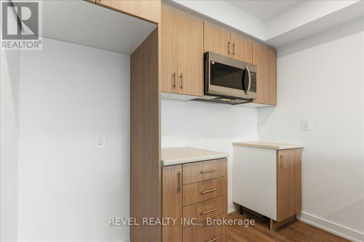 7-200 Railway Engine House Way, Whitby, ON, L1N 0P7 - 14