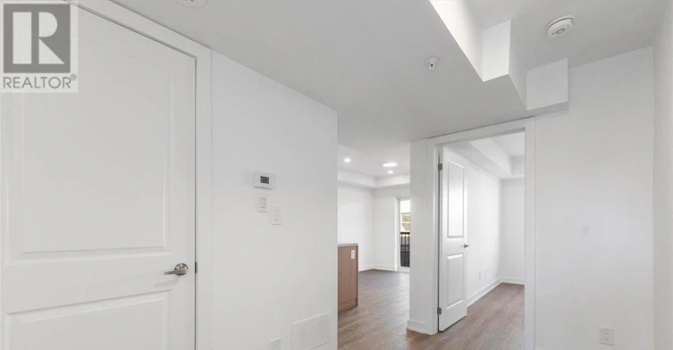 7-200 Railway Engine House Way, Whitby, ON, L1N 0P7 - 7