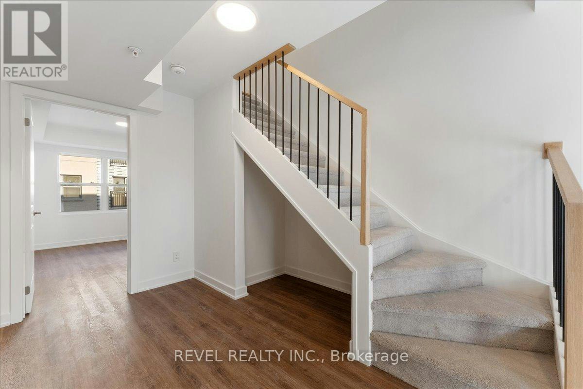 7-200 Railway Engine House Way, Whitby, ON, L1N 0P7 - 25