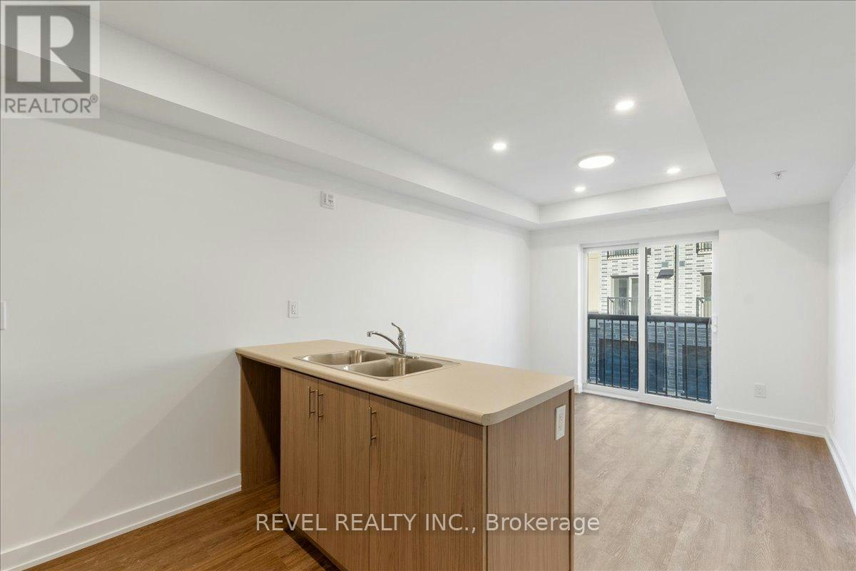 7-200 Railway Engine House Way, Whitby, ON, L1N 0P7 - 10