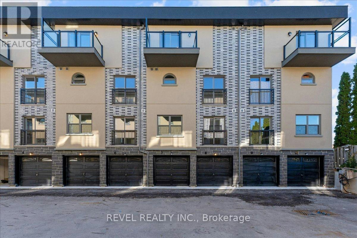 7-200 Railway Engine House Way, Whitby, ON, L1N 0P7 - 32
