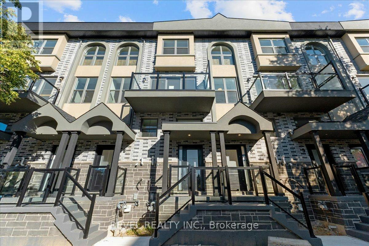 7-200 Railway Engine House Way, Whitby, ON, L1N 0P7 - 2