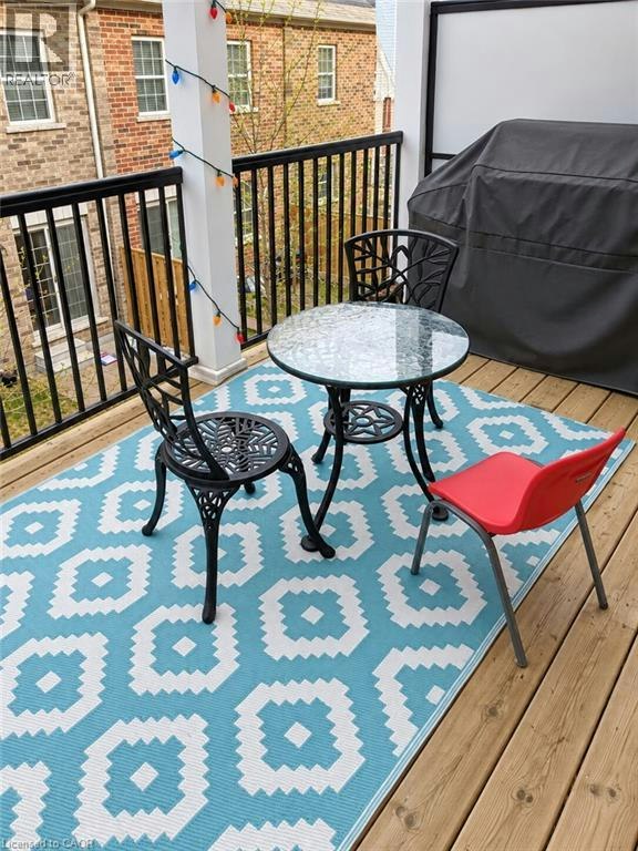 9 Hyde Park Mews, Kitchener, ON, N2H 0B2 - 15