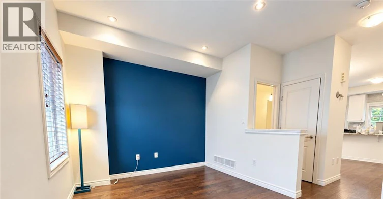 9 Hyde Park Mews, Kitchener, ON, N2H 0B2 - 8