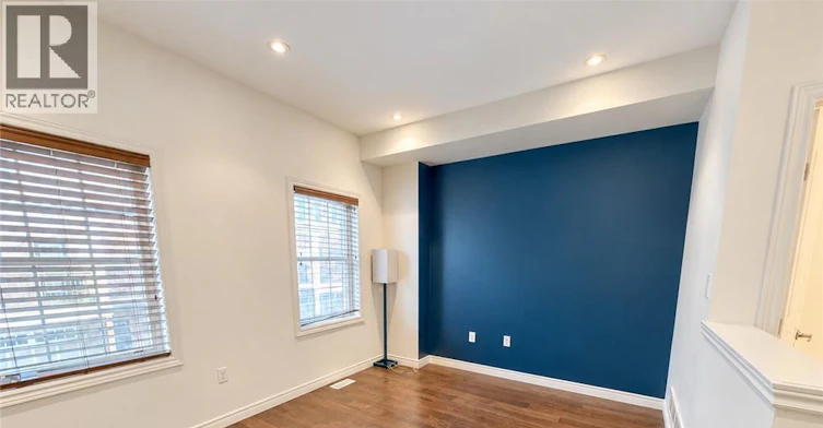 9 Hyde Park Mews, Kitchener, ON, N2H 0B2 - 7