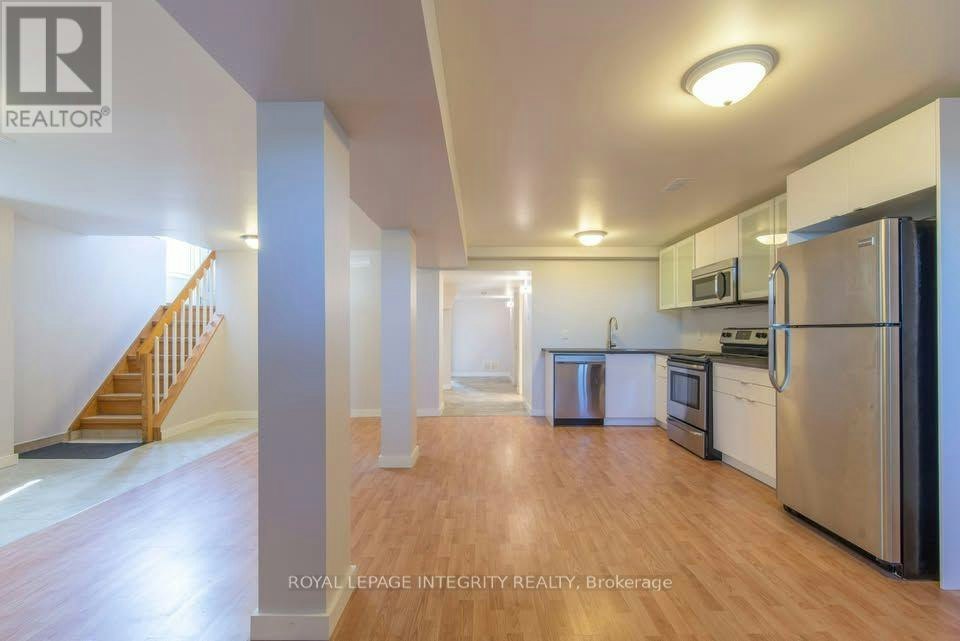 B-892 Baseline Road, Ottawa, ON, K2C 0A4 - 5