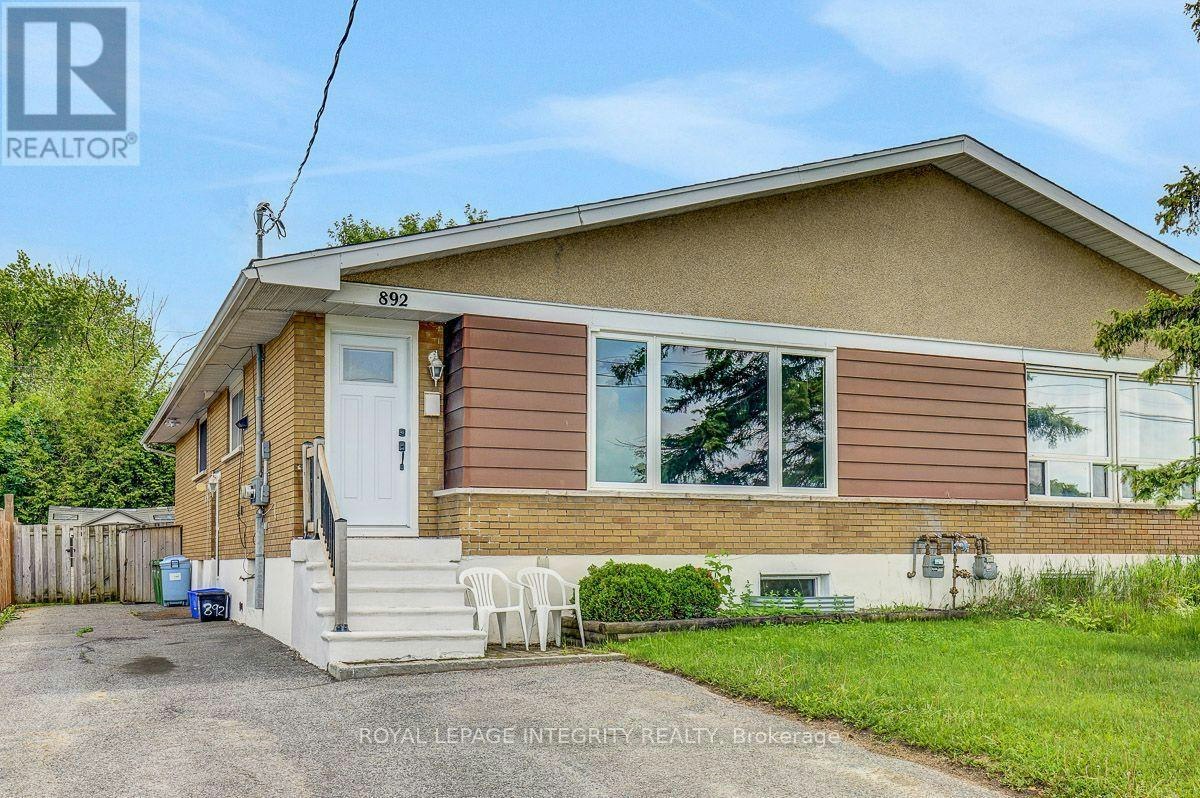 B-892 Baseline Road, Ottawa, ON, K2C 0A4 - 2