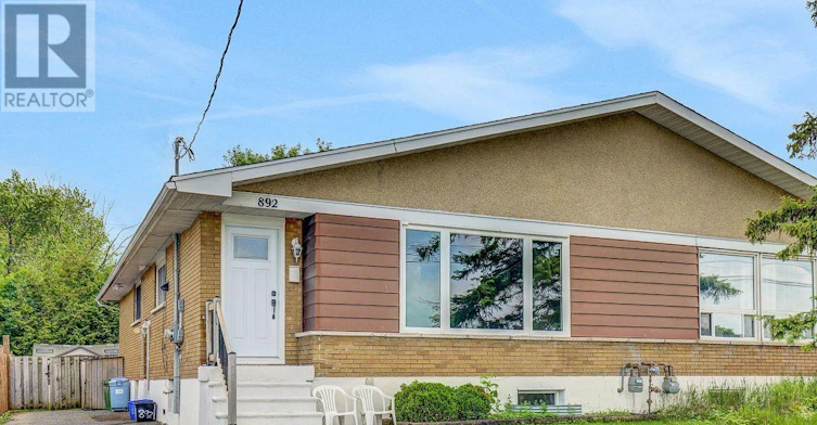 B-892 Baseline Road, Ottawa, ON, K2C 0A4 - 2