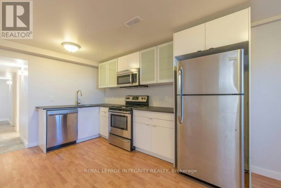 B-892 Baseline Road, Ottawa, ON, K2C 0A4 - 6