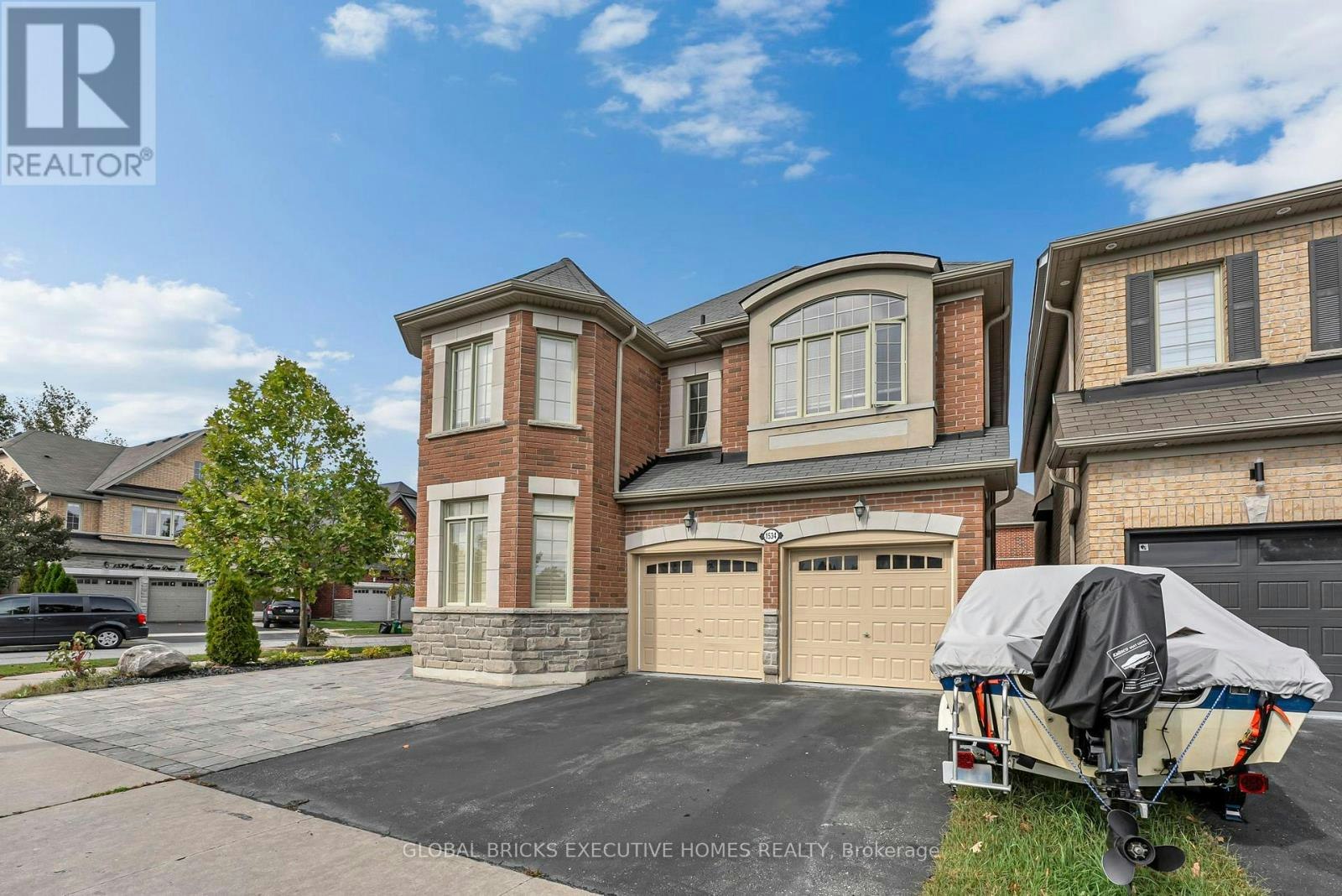 1534 Scenic Lane Drive, Pickering, ON, L1X 0B4