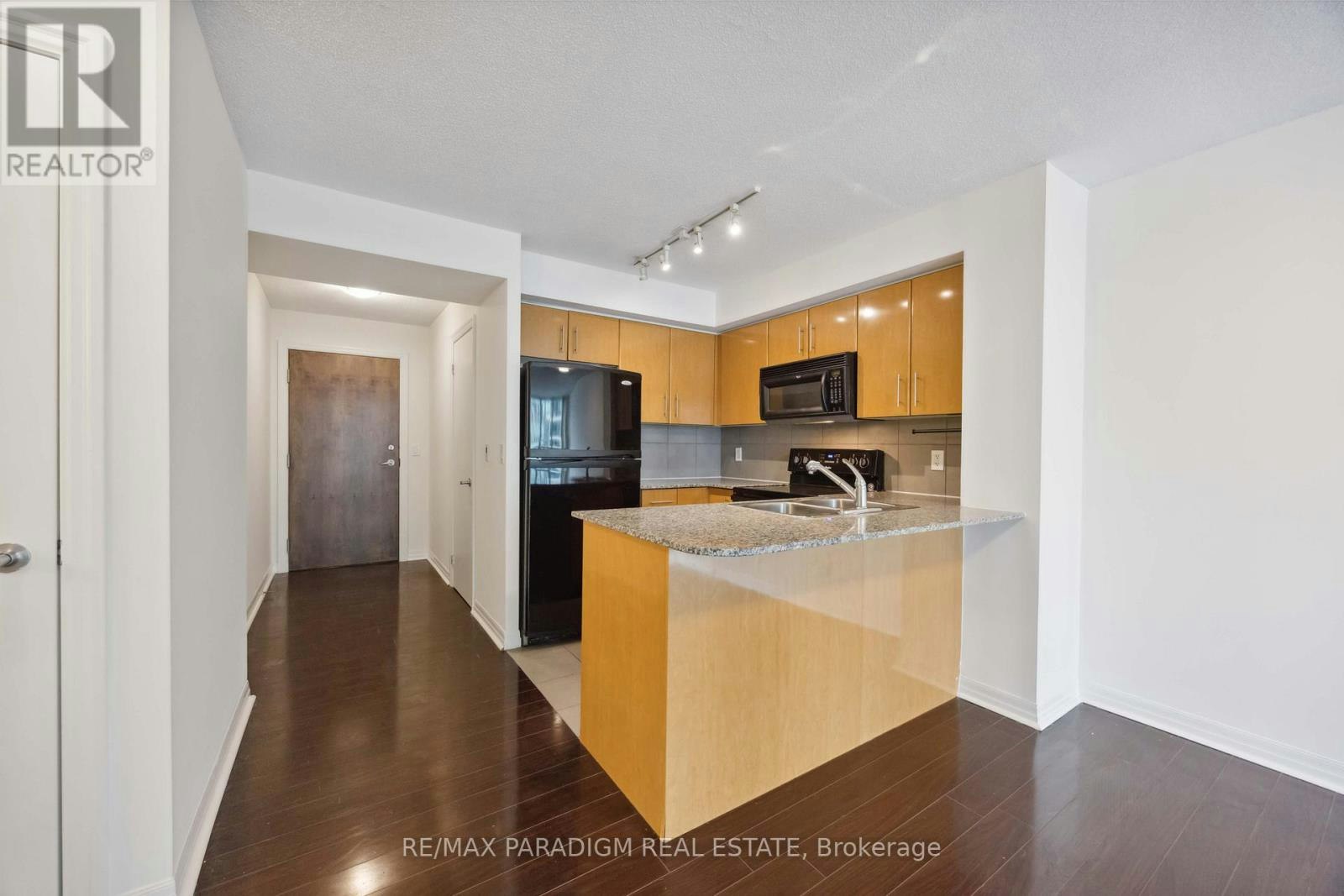 1713-16 Yonge Street, Toronto, ON, M5E 2A1 - 12