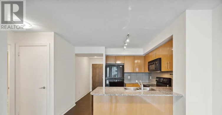 1713-16 Yonge Street, Toronto, ON, M5E 2A1 - 15