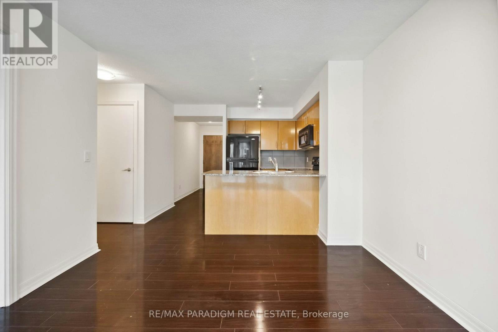 1713-16 Yonge Street, Toronto, ON, M5E 2A1 - 21