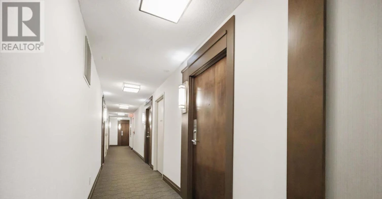 1713-16 Yonge Street, Toronto, ON, M5E 2A1 - 3