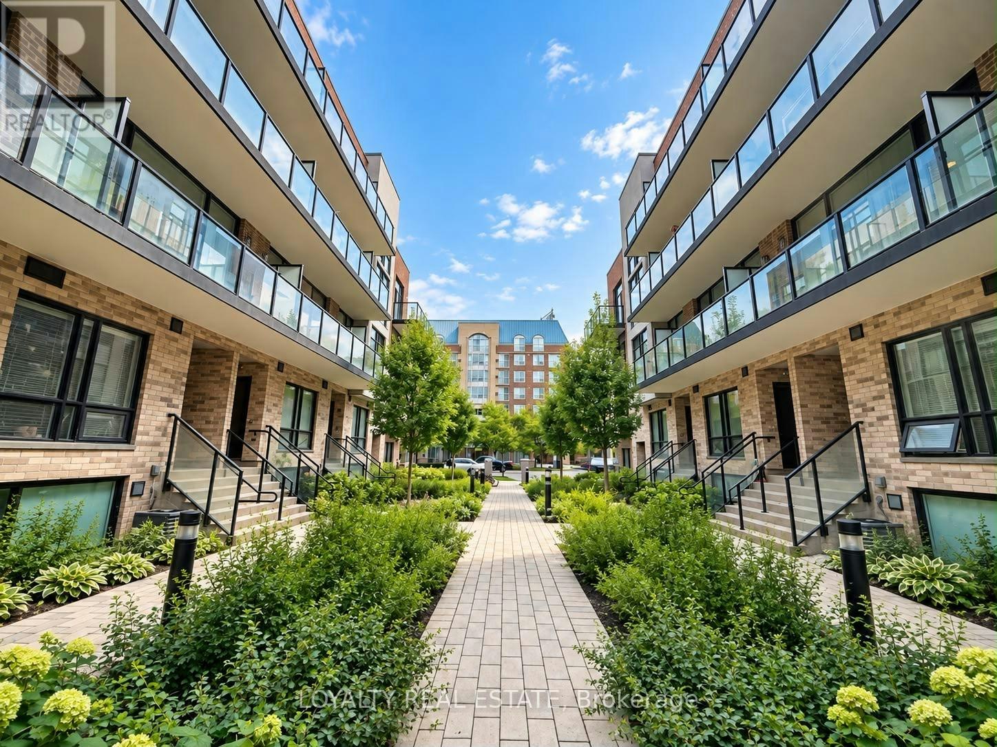 28-861 Sheppard Avenue W, Toronto, ON, M3H 2T4