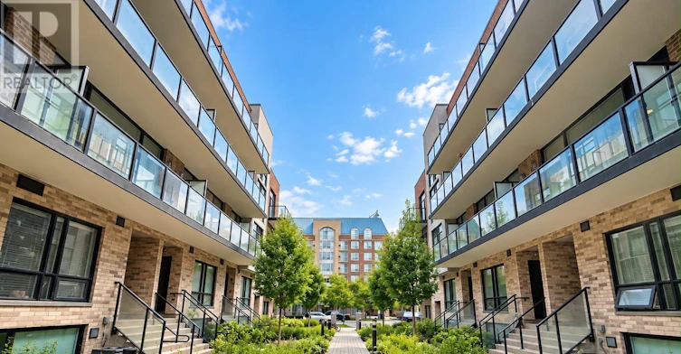 28-861 Sheppard Avenue W, Toronto, ON, M3H 2T4