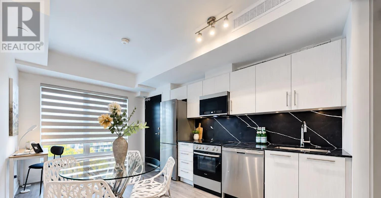 28-861 Sheppard Avenue W, Toronto, ON, M3H 2T4 - 2